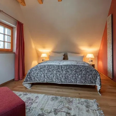 Bio Mit Saunabereich Im Naturidyll Wiesengrund *